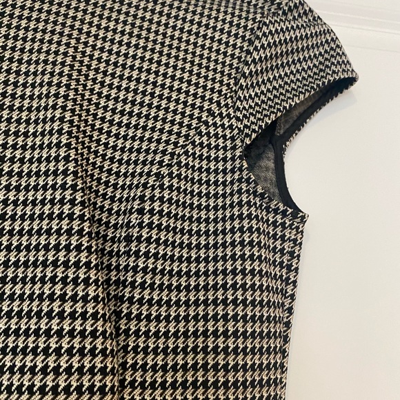 H&M dress! Perfect for office/interview! - Picture 6 of 7